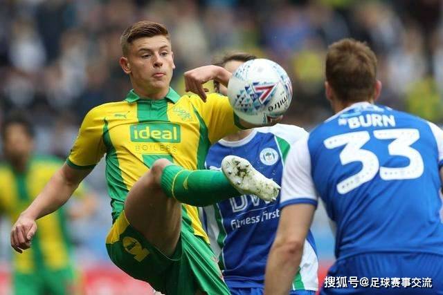 邮报：C罗因合同无法和家人一起滑雪